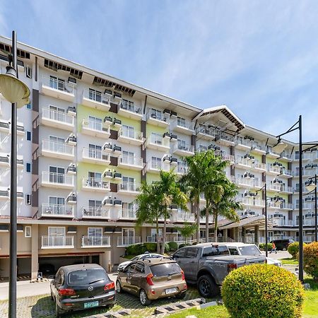 Appartamento Amani 133,3 Minutes To Airport,With Gym & Pool,Fast Wi-Fi, Free Netflix Lapu-Lapu City Esterno foto