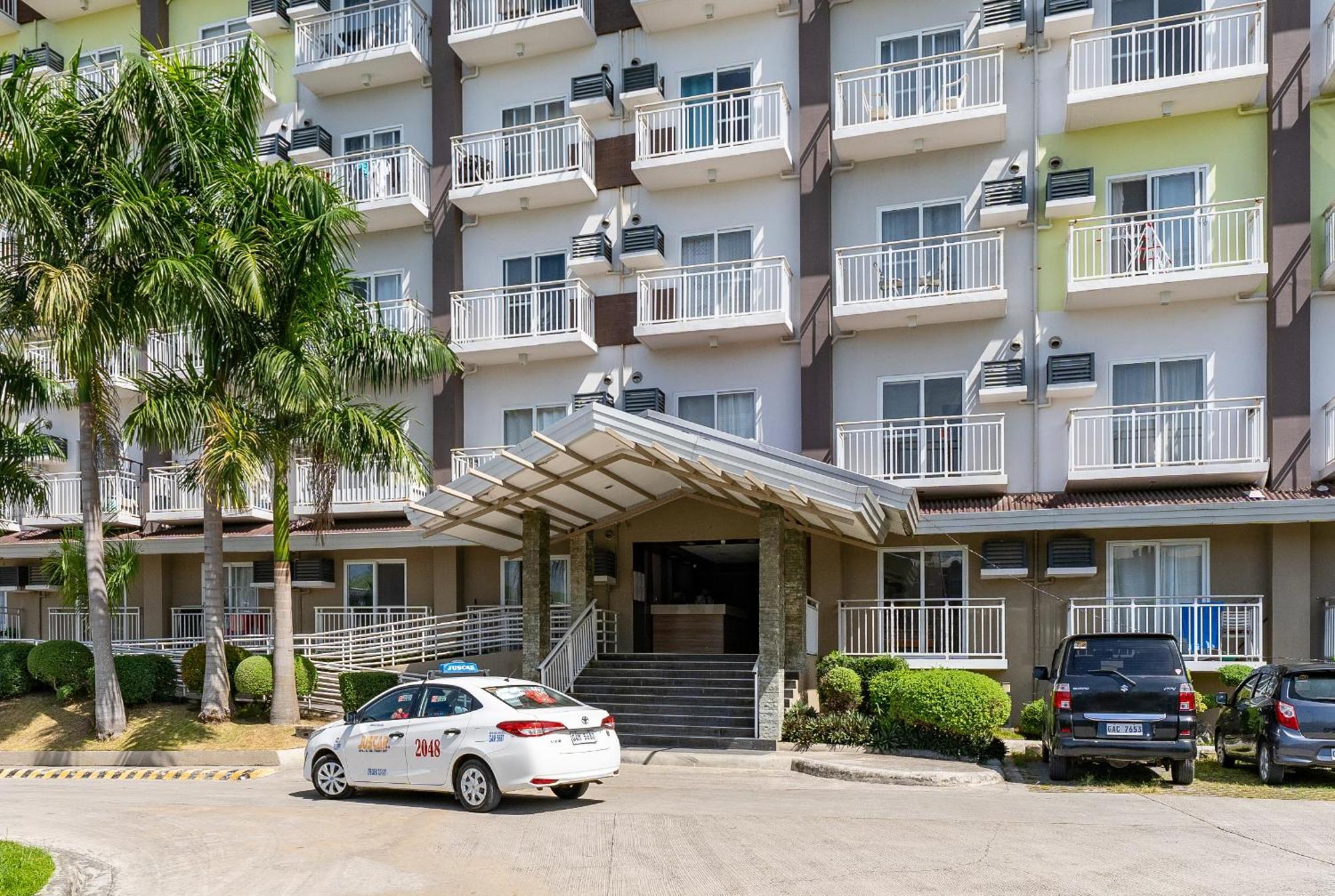 Appartamento Amani 133,3 Minutes To Airport,With Gym & Pool,Fast Wi-Fi, Free Netflix Lapu-Lapu City Esterno foto